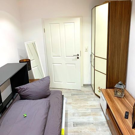 Ferienwohnungen Arp "2O" Mit Garten Und Parkplatz Itzehoe Zewnętrze zdjęcie